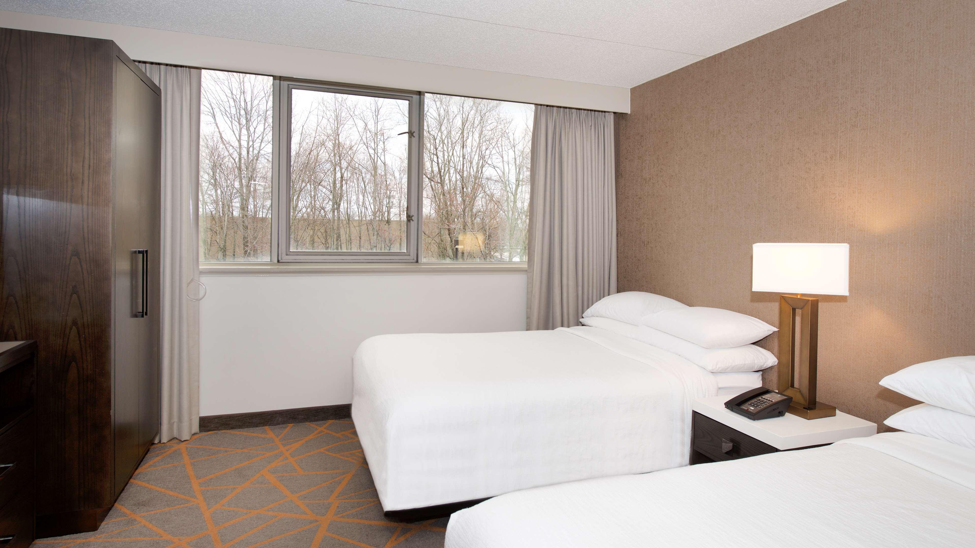 Embassy Suites By Hilton Cincinnati Northeast - Blue Ash מראה חיצוני תמונה
